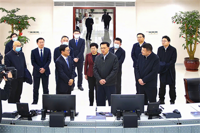 2022年2月，時任浙江省委書記袁家軍來紅獅集團考察一帶一路項目發展、共同富裕、數字化改革等工作